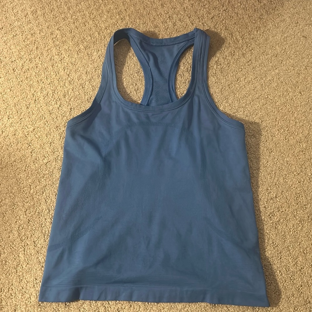 LULULEMON TANK
